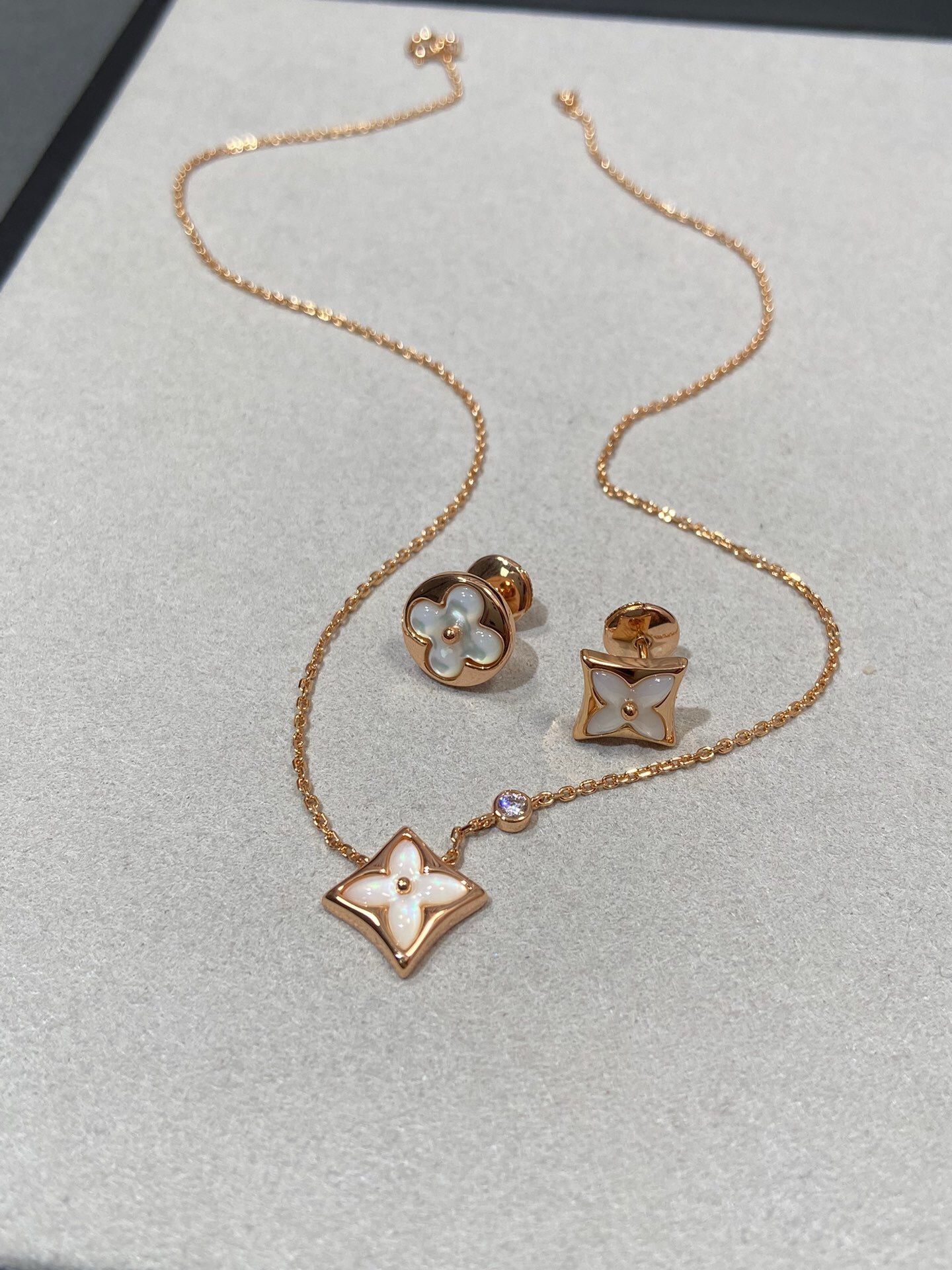 DIOR  accessories bracelet & necklace&earring 