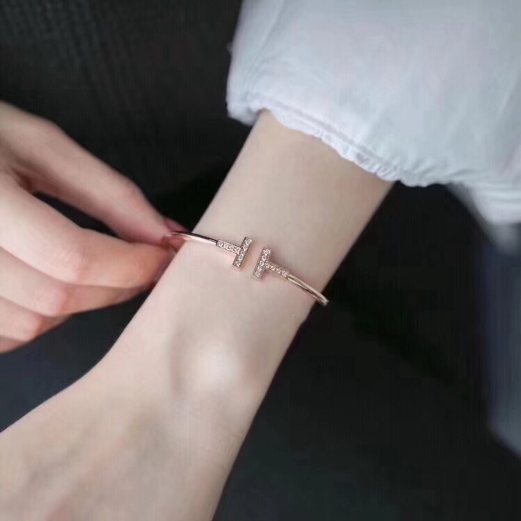 Tiffany  accessories bracelet （ 2 colors） 