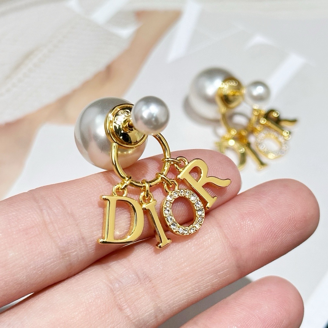 DIOR  accessories  earrings