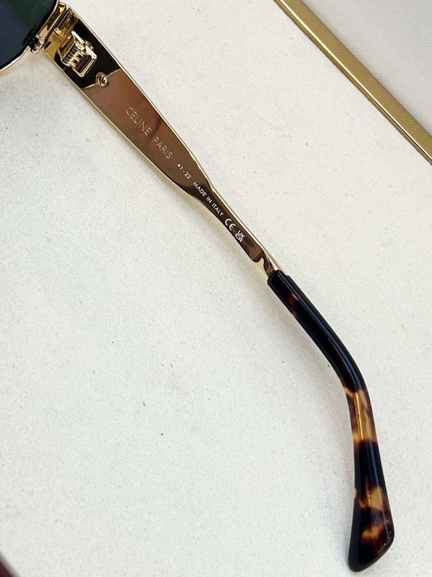 Celine accessories  Sunglasses  Triomphe Metal – Gold