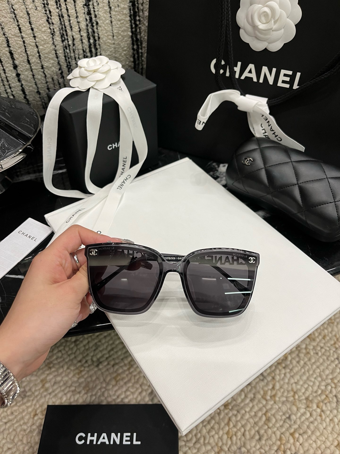 Chanel accessories  Sunglasses  
