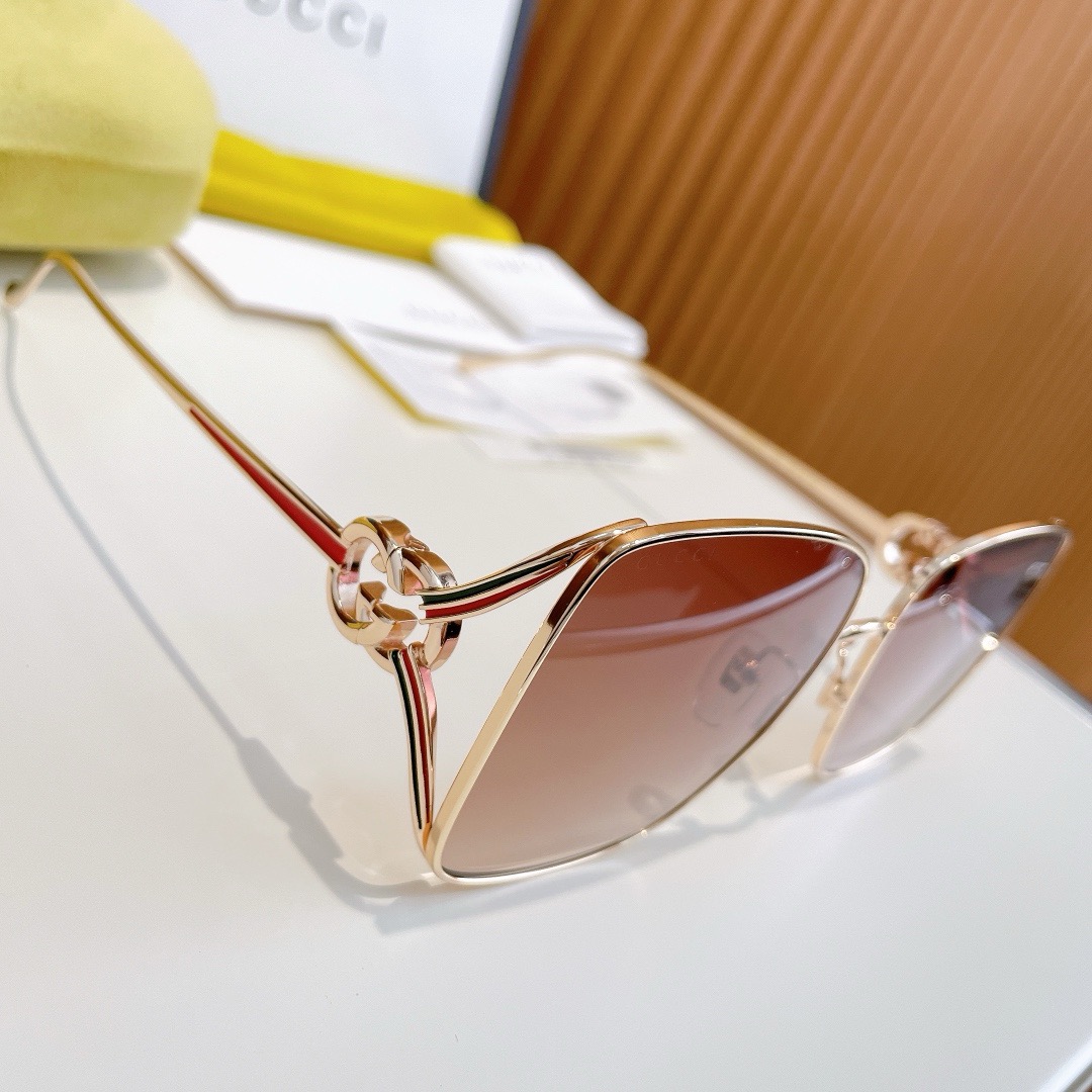 GUCCI accessories  Sunglasses  gg1321o