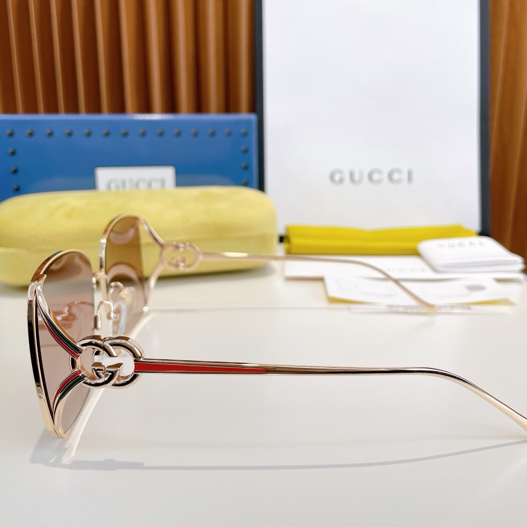 GUCCI accessories  Sunglasses  gg1321o