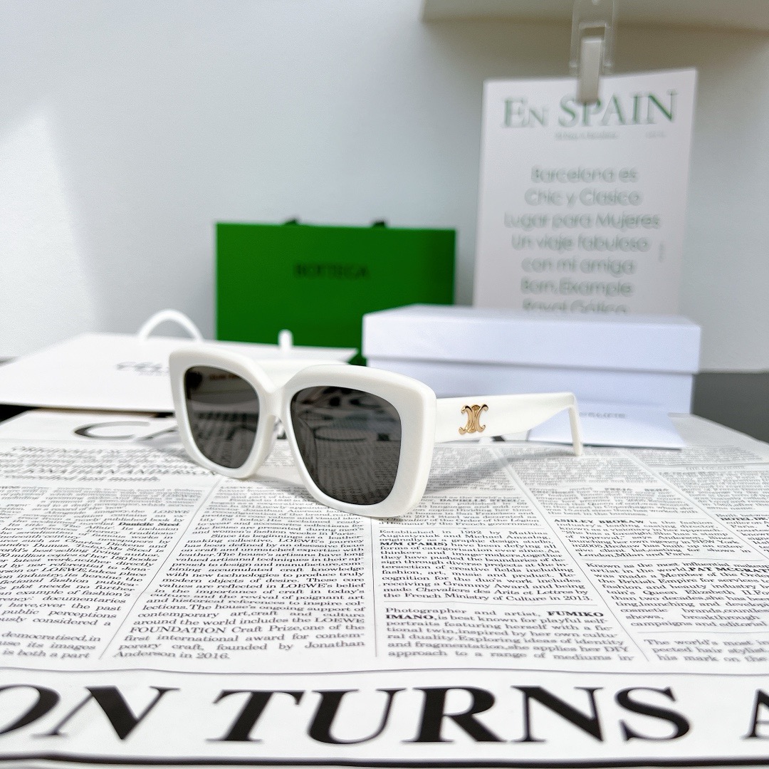 Celine accessories  Sunglasses  ( 4 colors)  cl4s216