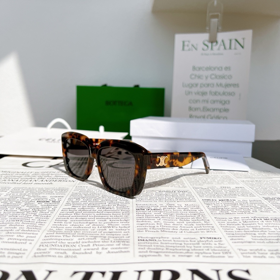 Celine accessories  Sunglasses  ( 4 colors)  cl4s216