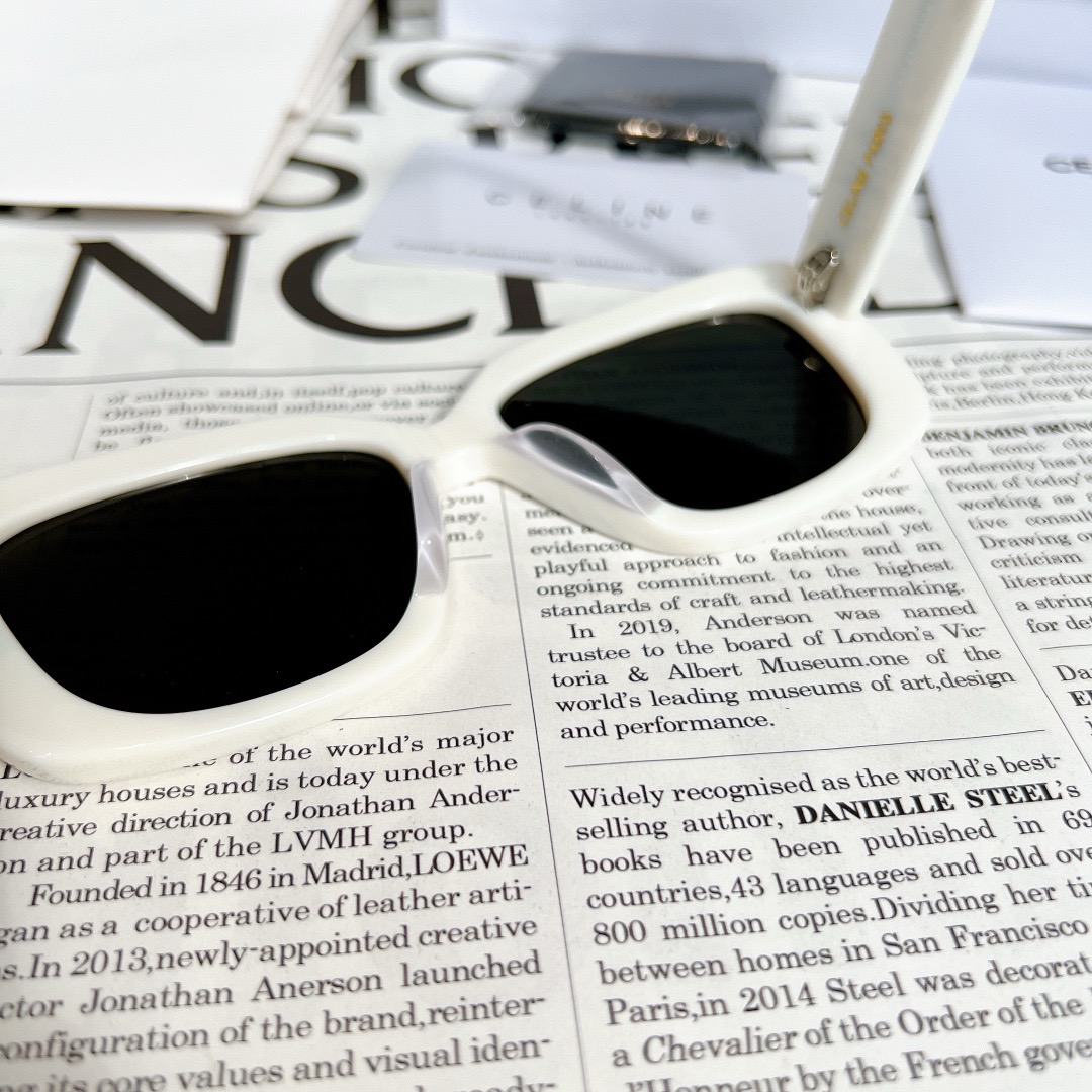 Celine accessories  Sunglasses  ( 4 colors)  cl4s216