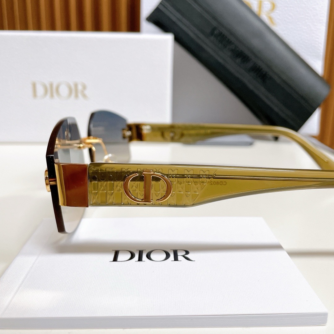 DIOR accessories  Sunglasses cd8028