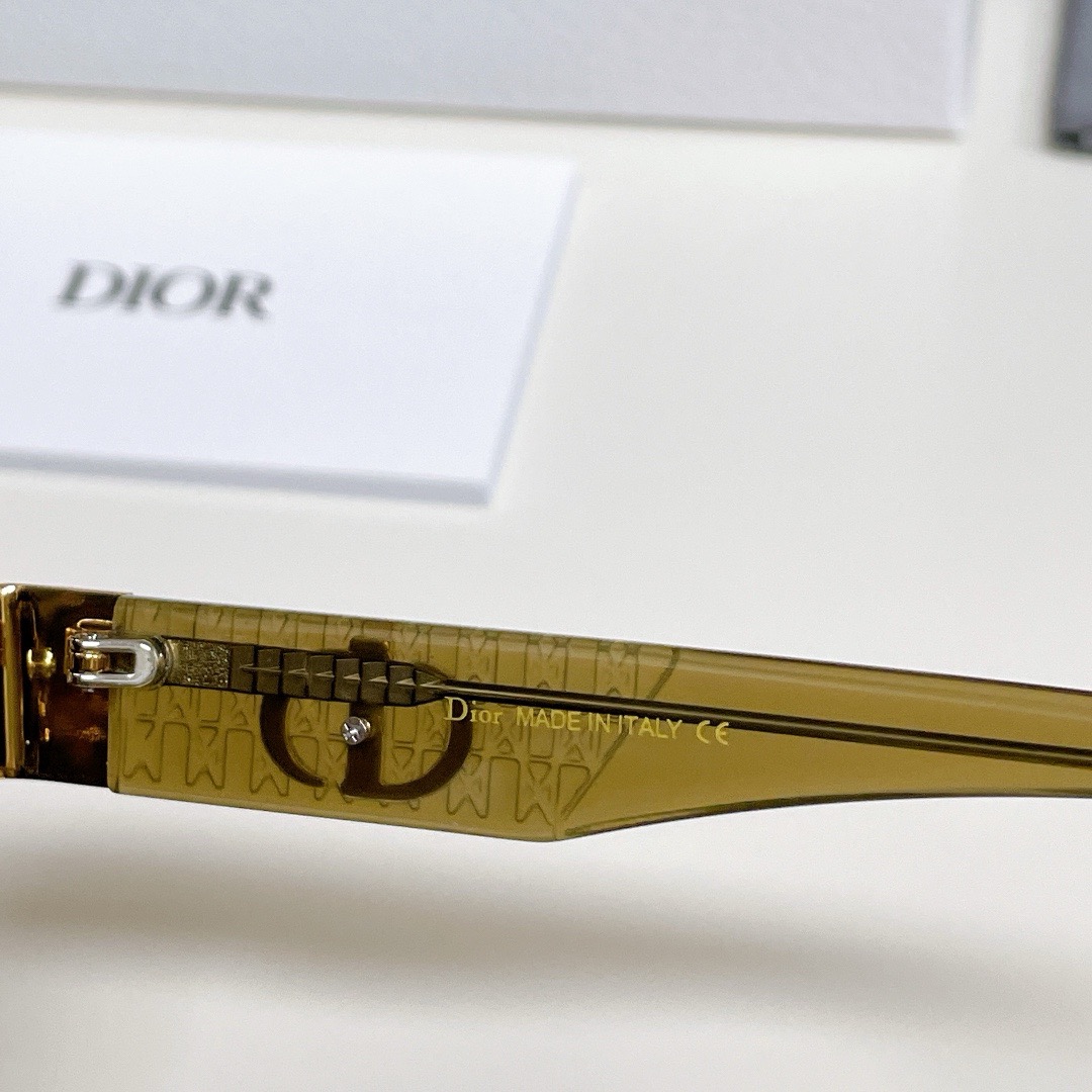 DIOR accessories  Sunglasses cd8028