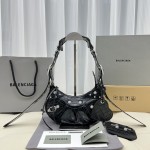 Real product photos 