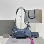 Real product photos 