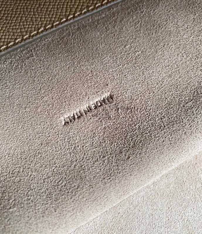 CELINE NANO BELT BAG IN GRAINED CALFSKINLIGHT TAUPE