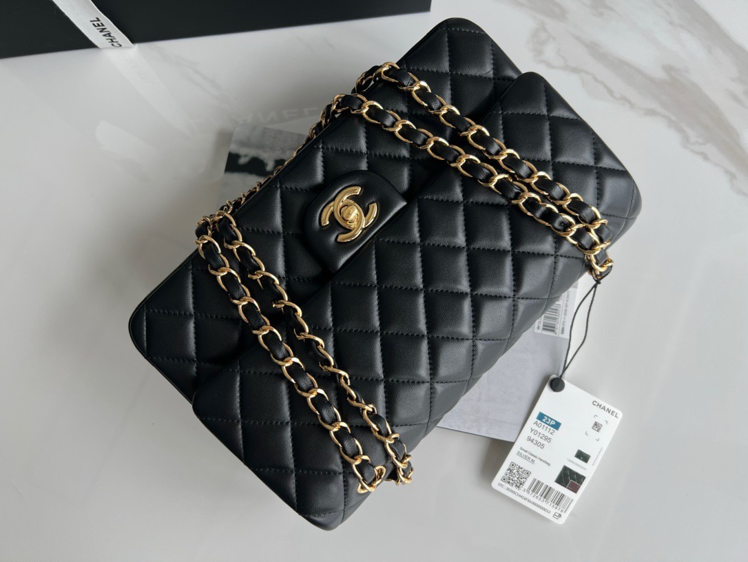 CHANEL  CLASSIC HANDBAG Lambskin & Gold-Tone Metal Black