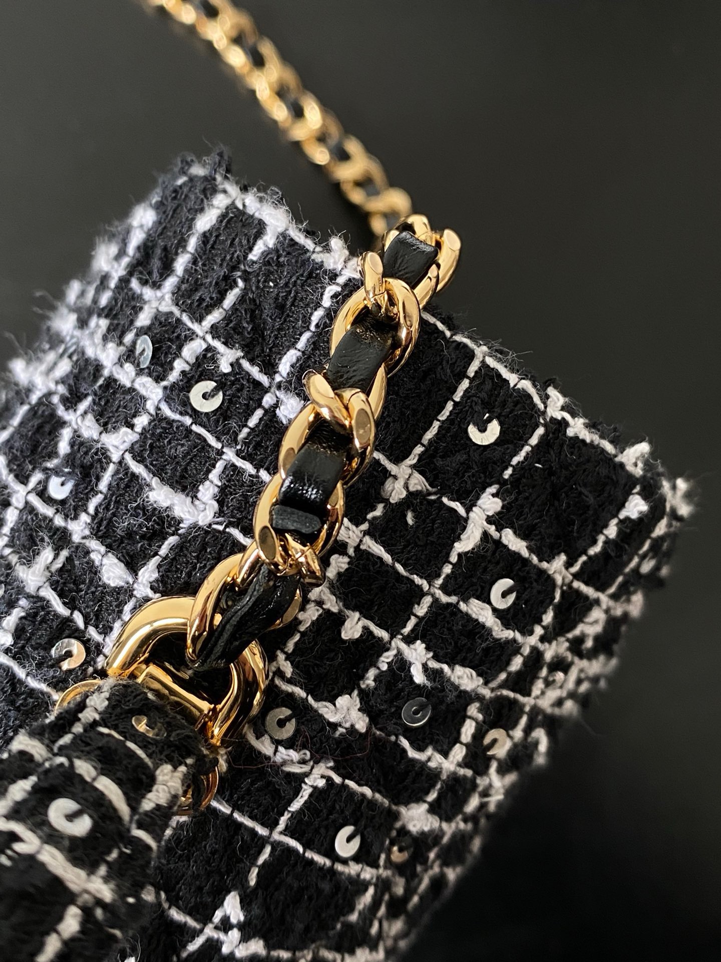 CHANEL MINI FLAP BAG WITH TOP HANDLE