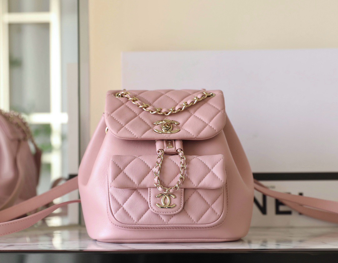 CHANEL 24P   Duma Backpack ( 4 colors)