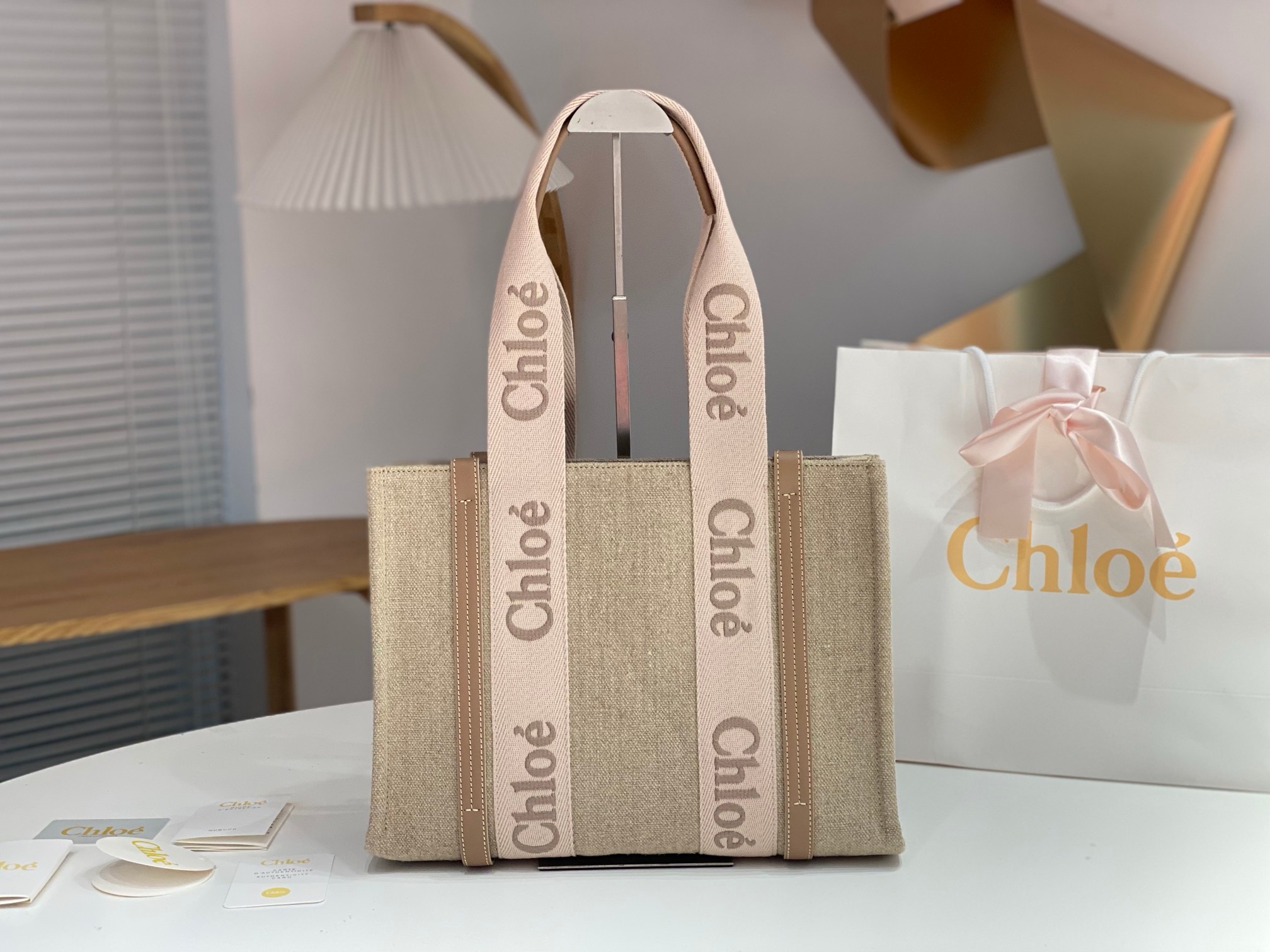 Chloe MEDIUM WOODY TOTE BAG Light Gold  (2 colors)