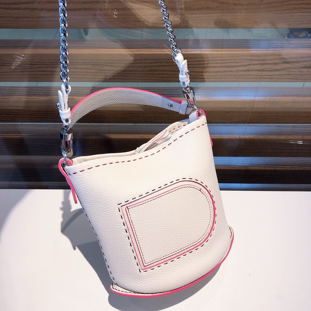 Delvaux  Pin Daily Surpiqué in Taurillon Soft（8 colors）