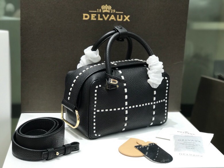 Delvaux Cool Box Mini in Taurillon Soft（7 colors）