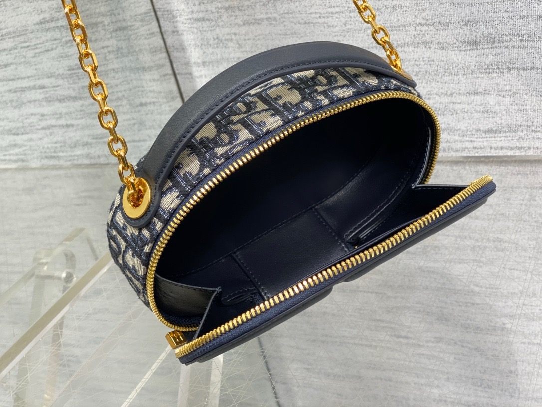 Dior  CD Signature Oval Camera Bag （4 colors）
