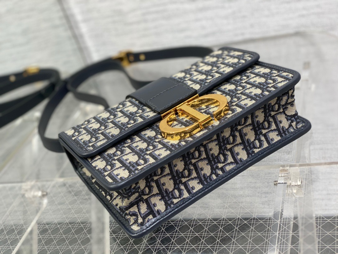 Dior Small 30 Montaigne Bag  Blue Dior Oblique Jacquard ( 2 colors)