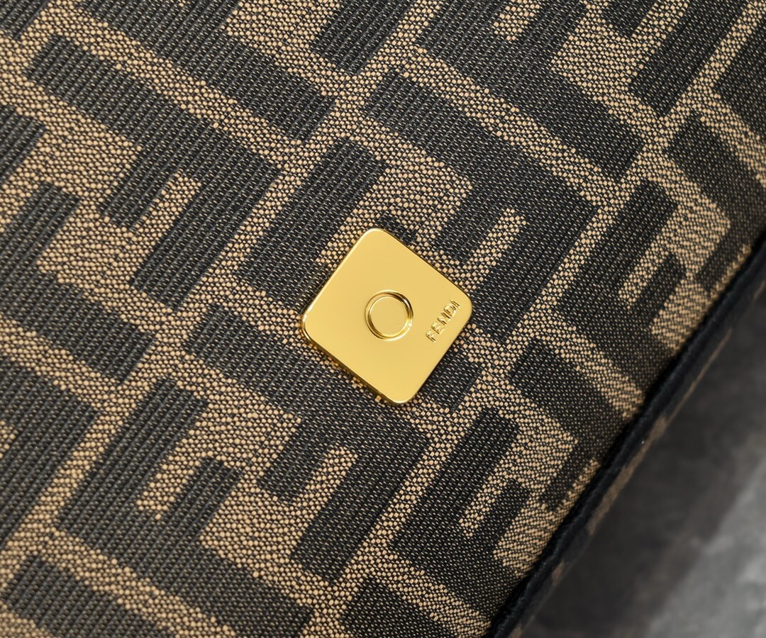 Fendi  Baguette Brown FF jacquard fabric bag