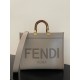 Fendi Sunshine Medium Shopper in natural straw（4 colors）