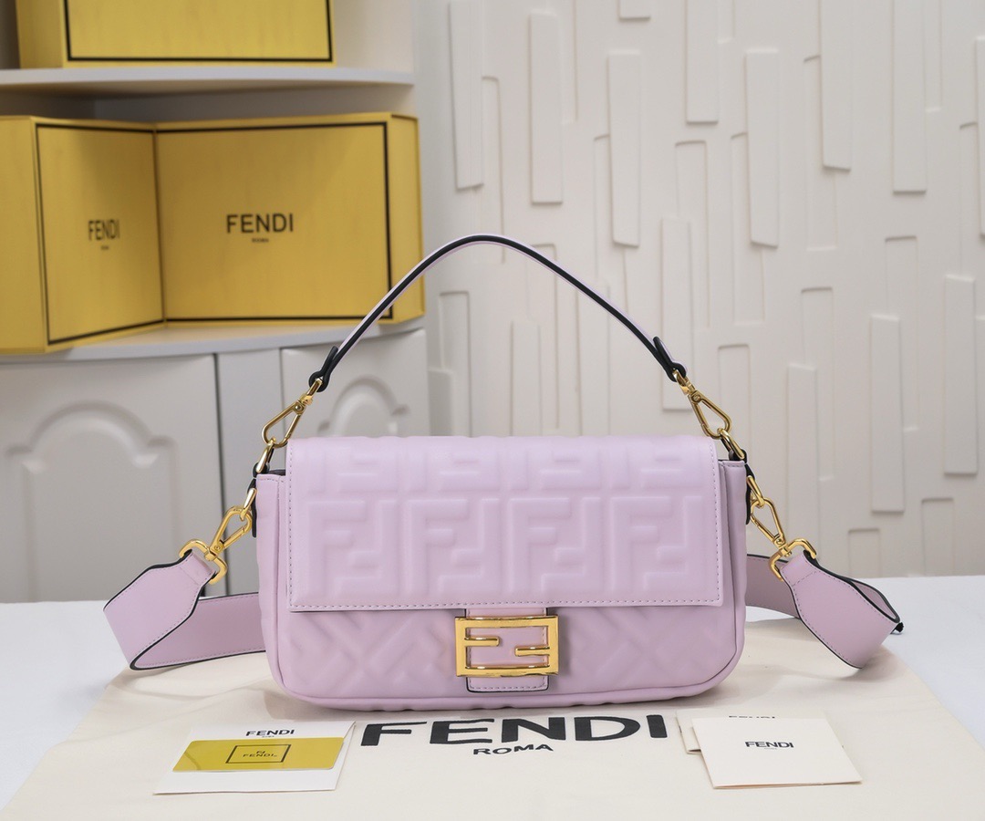 Fendi  Baguette  nappa leather bag（4 colors）