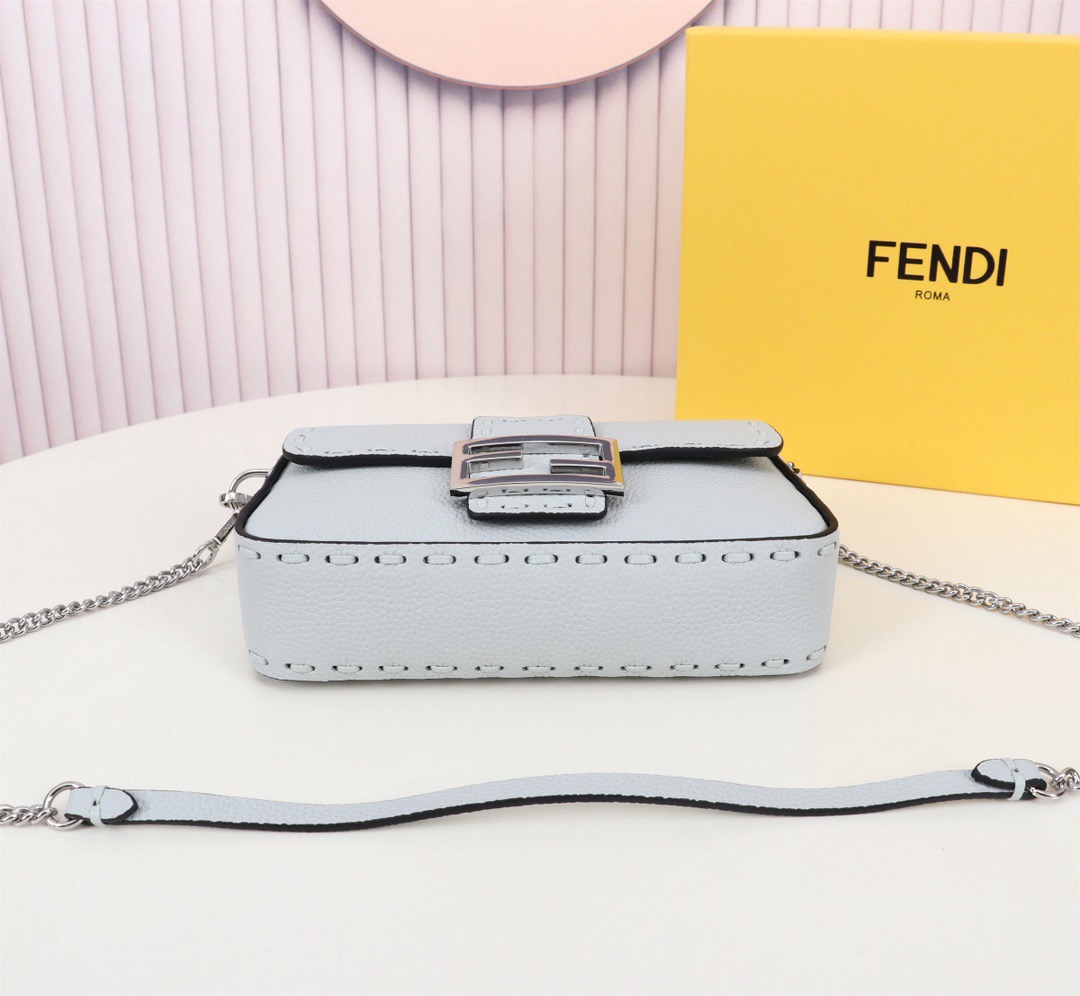 Fendi  Baguette Mini Light blue Selleria bag with 309 hand-sewn topstitches（4 colors）