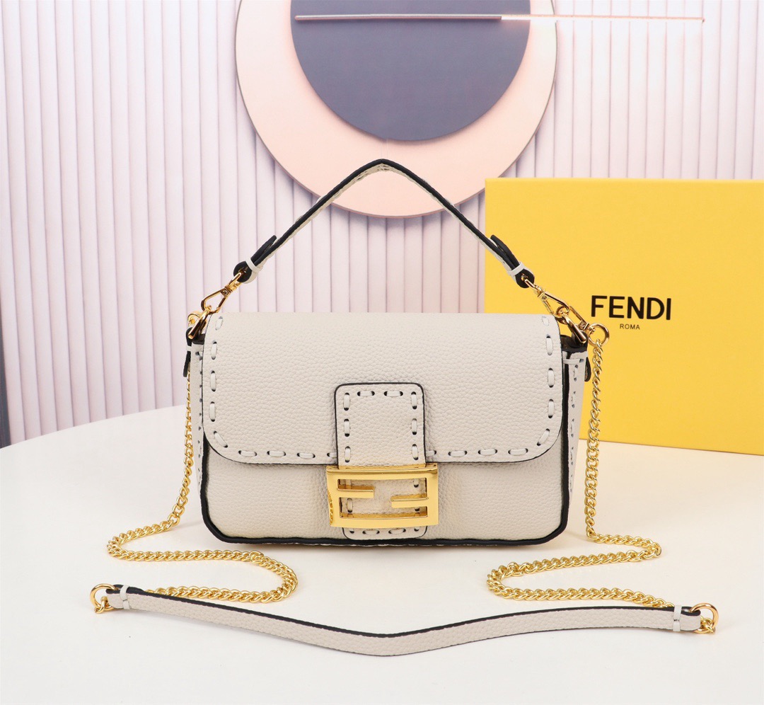 Fendi  Baguette Mini Light blue Selleria bag with 309 hand-sewn topstitches（4 colors）