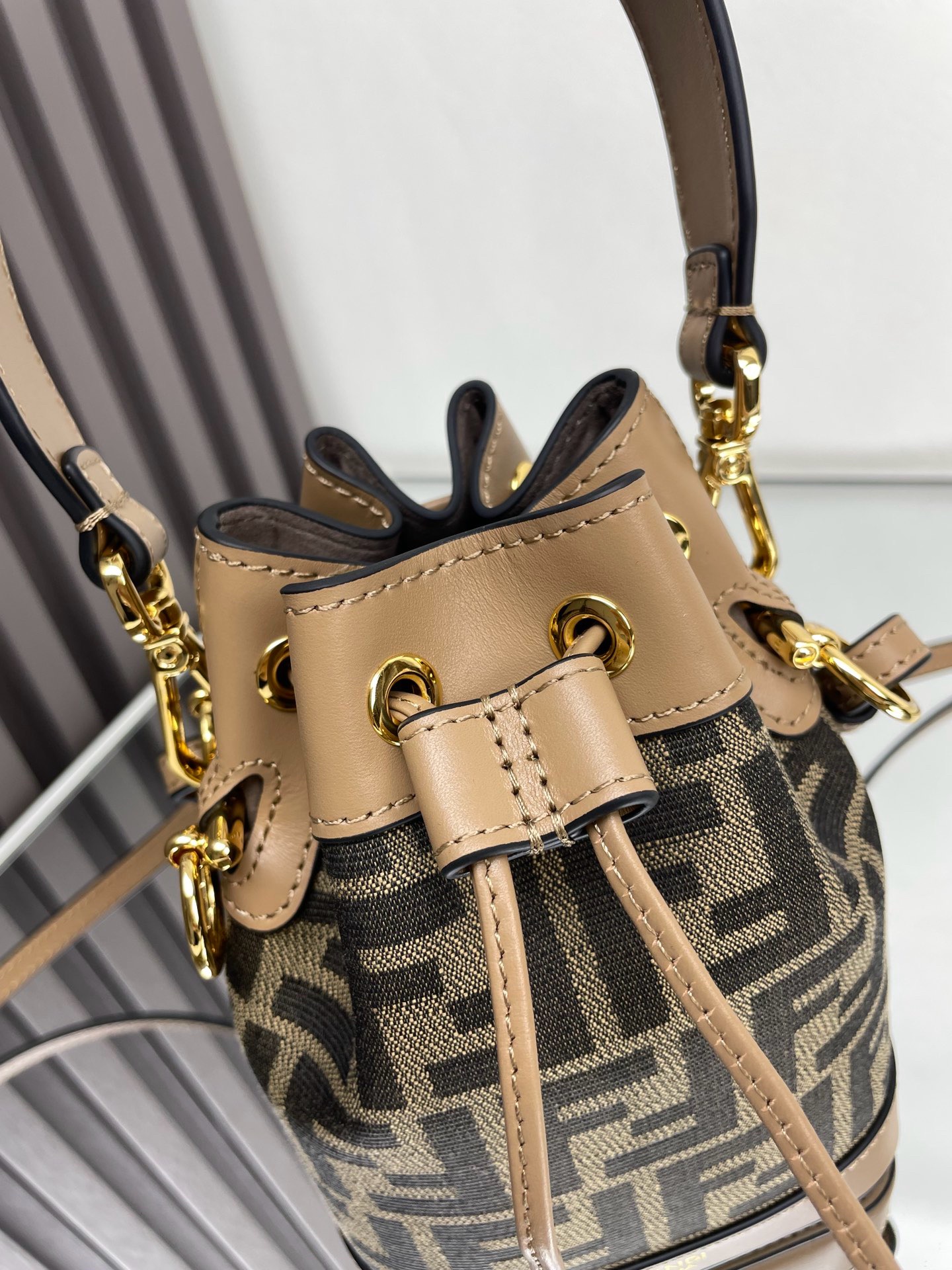 Fendi Mon Tresor Brown FF fabric mini-bag（3 colors）
