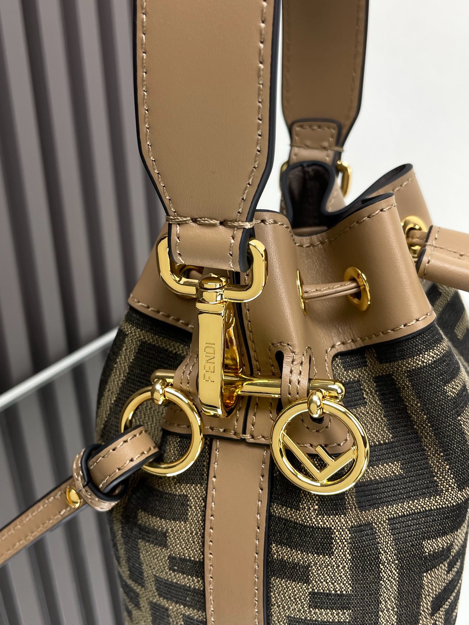 Fendi Mon Tresor Brown FF fabric mini-bag（3 colors）