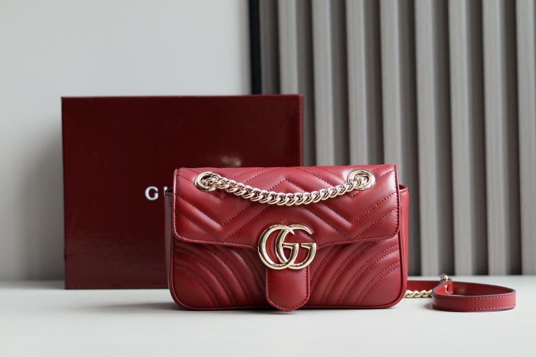 GUCCI GG MARMONT MINI SHOULDER BAG Gucci Rosso Ancora
