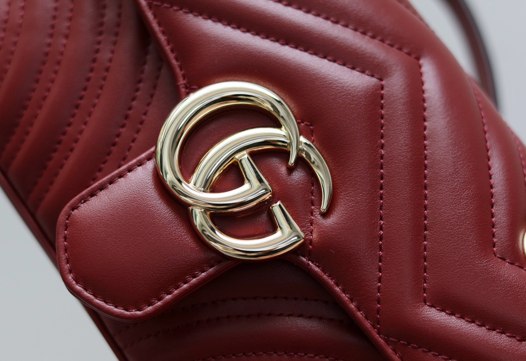 GUCCI GG MARMONT MINI SHOULDER BAG Gucci Rosso Ancora