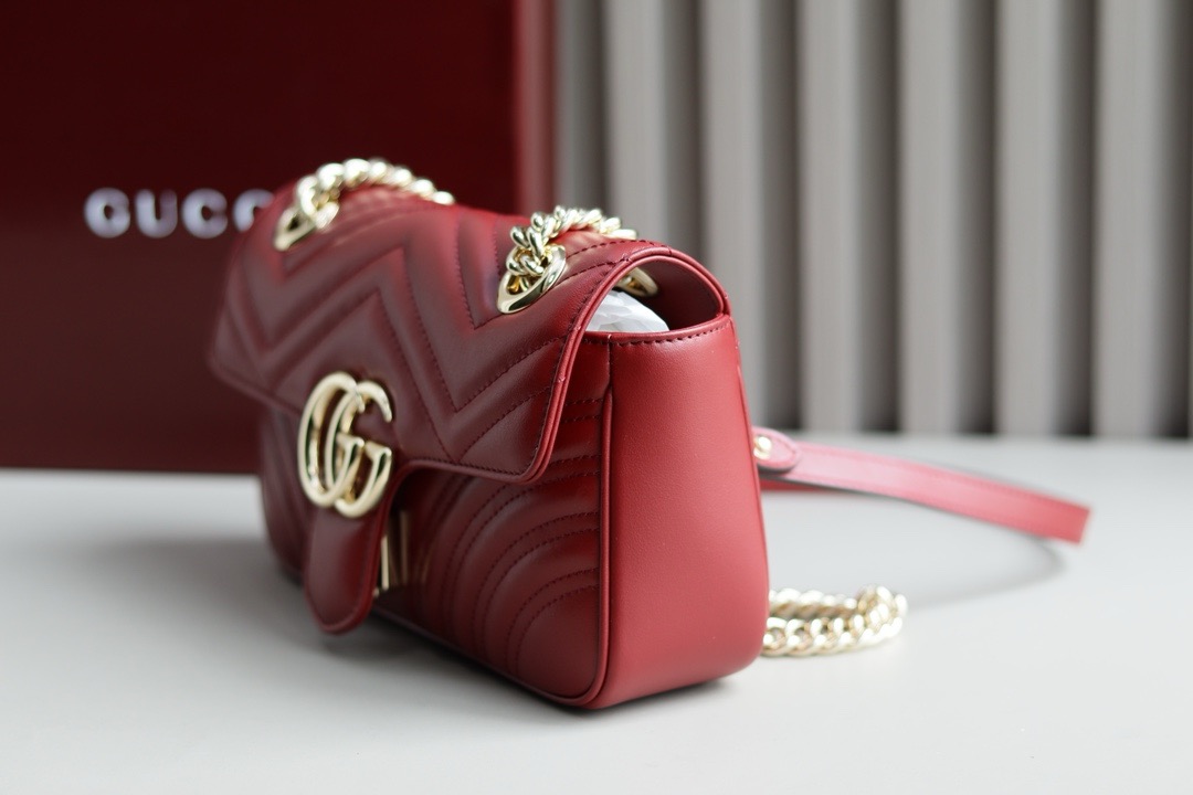 GUCCI GG MARMONT MINI SHOULDER BAG Gucci Rosso Ancora