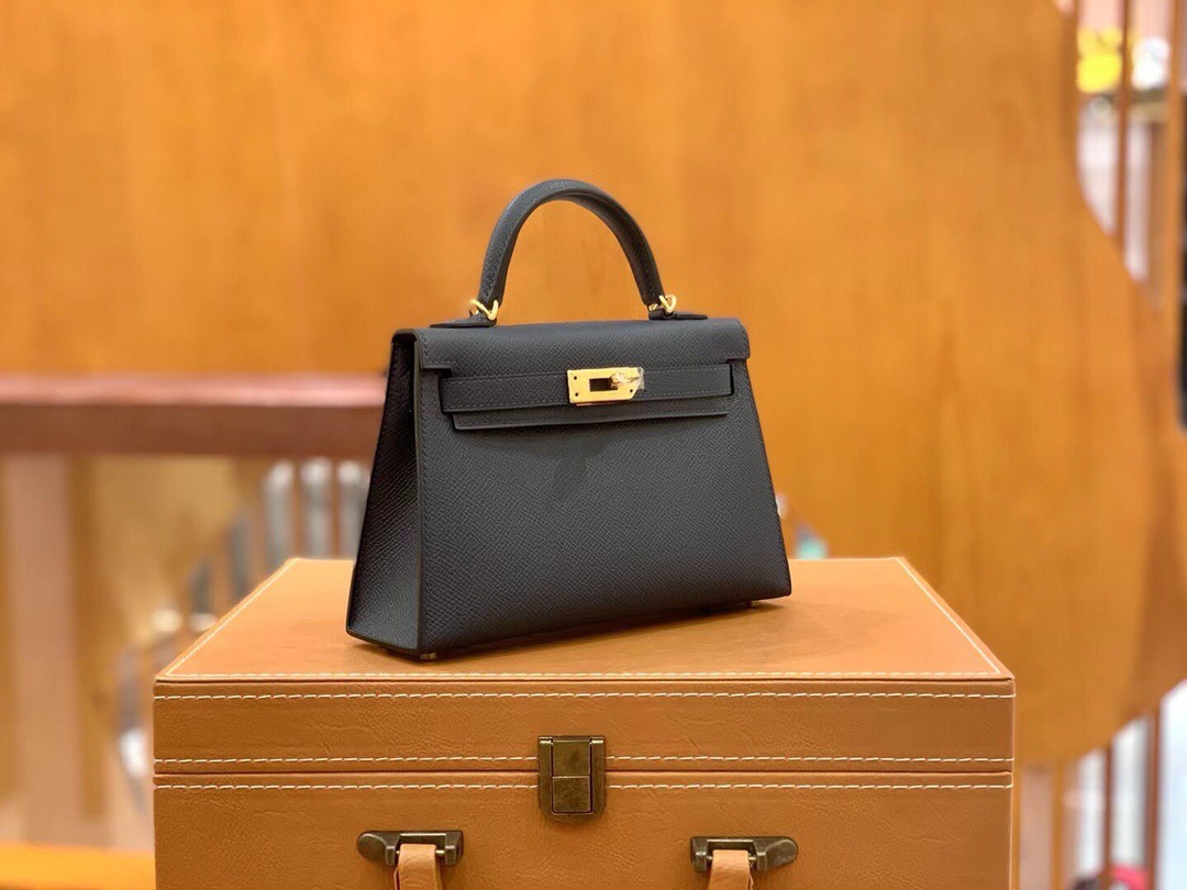 Hermès Kelly Sellier 20  Epsom Gold Hardware