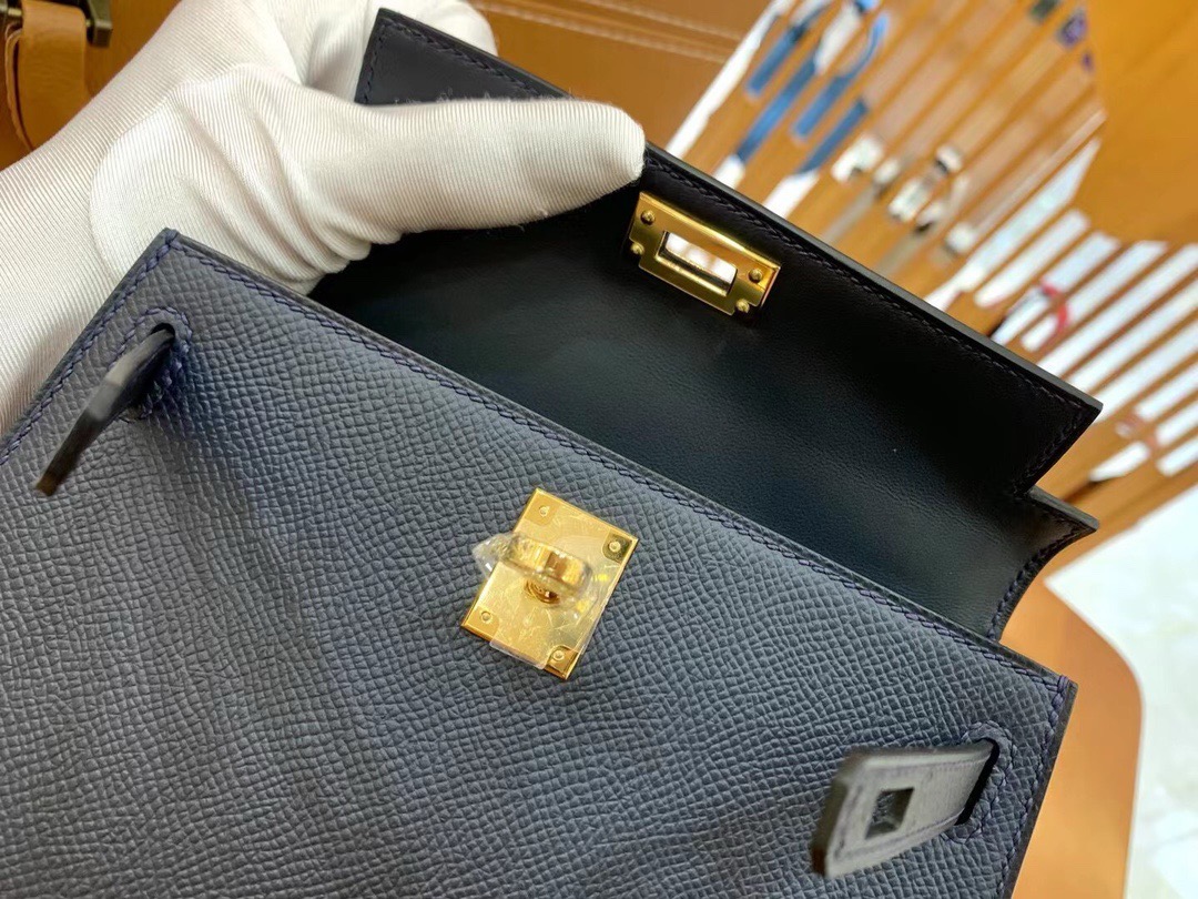 Hermès Kelly Sellier 20  Epsom Gold Hardware