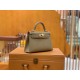 Hermès Kelly Sellier 20  Epsom Gold Hardware