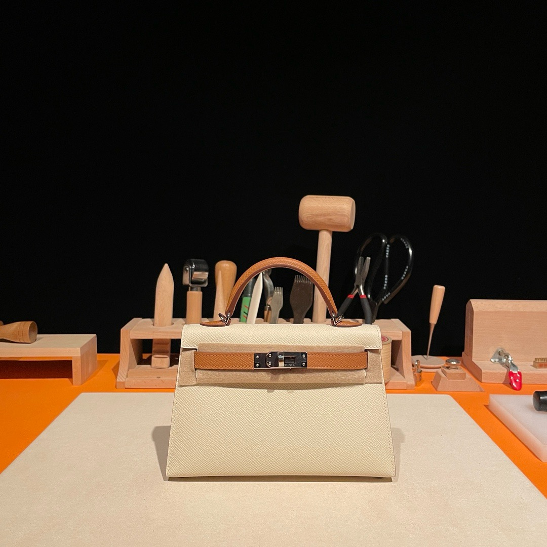 Hermès Kelly Sellier 20  Epsom Palladium Hardware