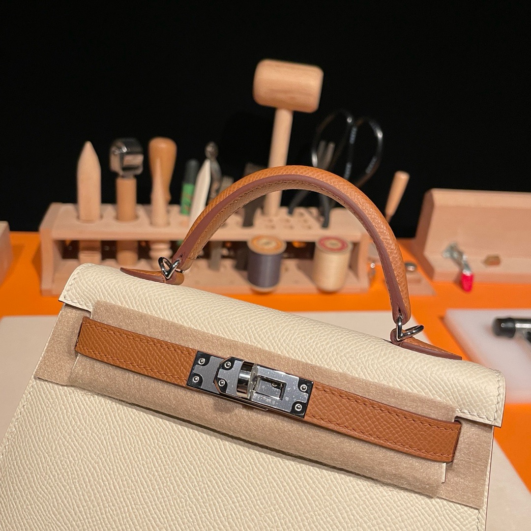 Hermès Kelly Sellier 20  Epsom Palladium Hardware