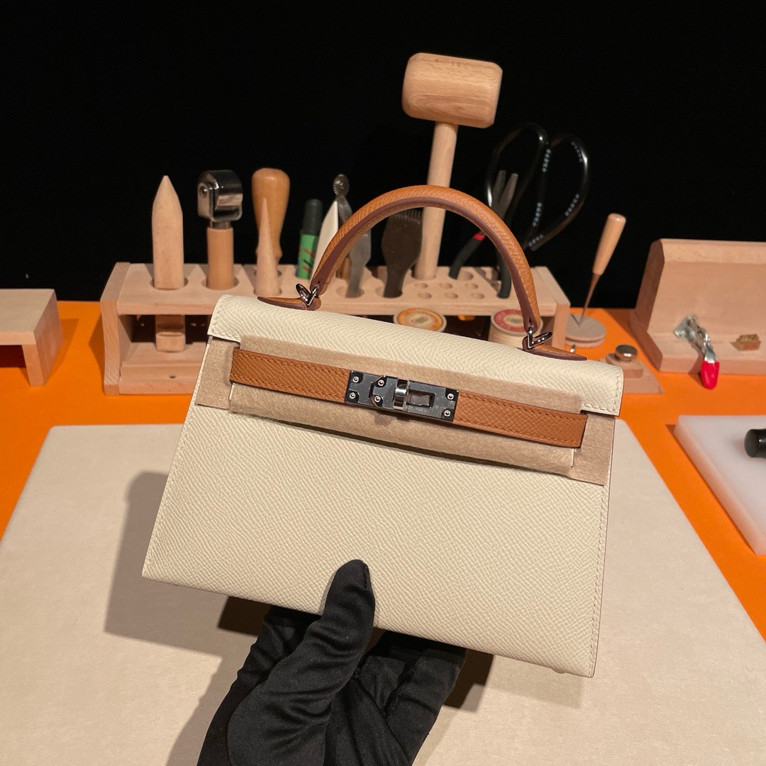 Hermès Kelly Sellier 20  Epsom Palladium Hardware