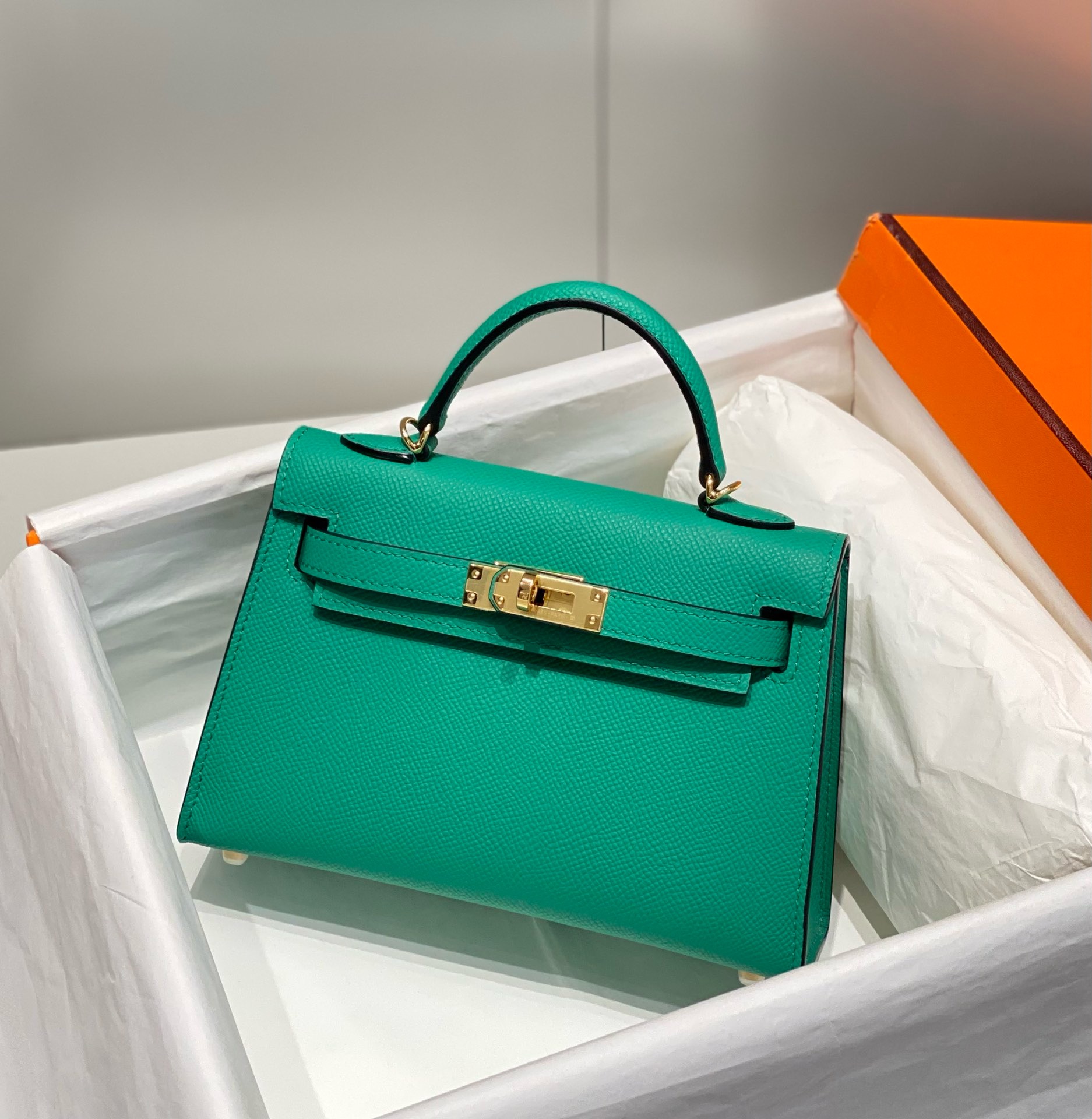 Hermès Kelly Sellier 20  Epsom Gold Hardware