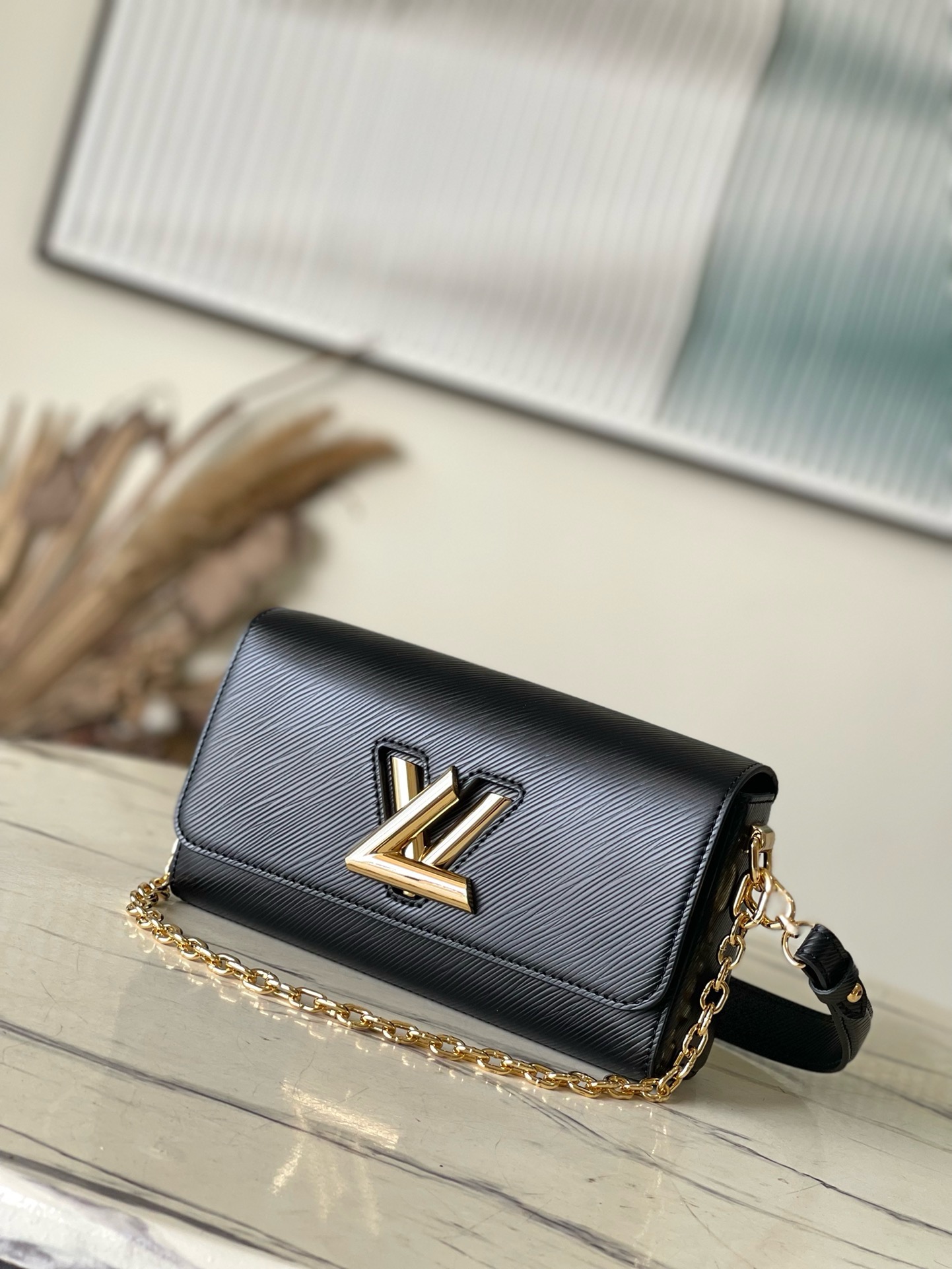 LOUIS VUITTON LV  Twist West  ( 4 colors ) 