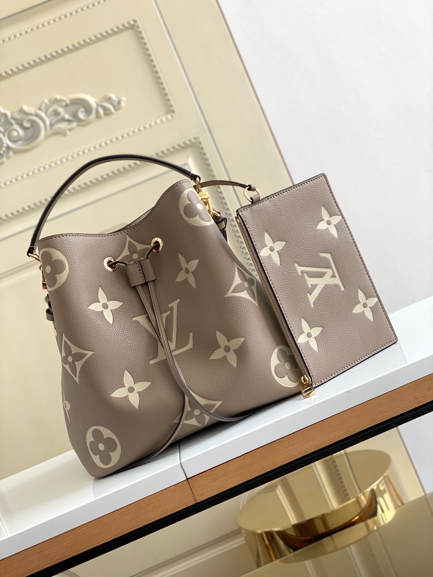 LOUIS VUITTON LV Néonoé BB  ( 4 colors ) 