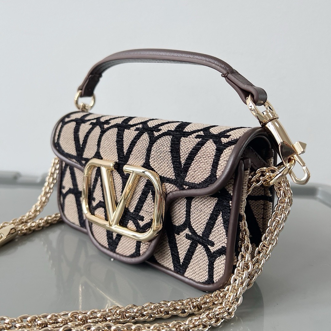  VALENTINO GARAVANI LOCÒ SMALL SHOULDER BAG WITH JEWEL LOGO