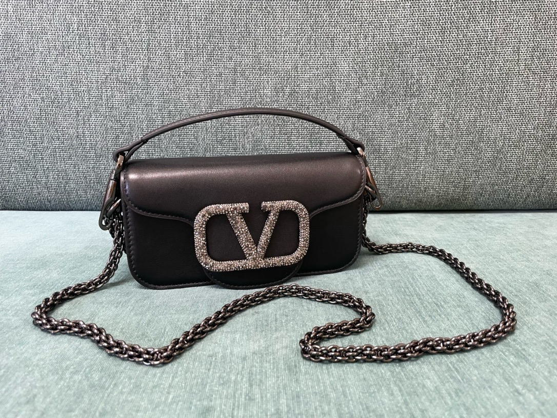  VALENTINO GARAVANI LOCÒ SMALL SHOULDER BAG WITH JEWEL LOGO