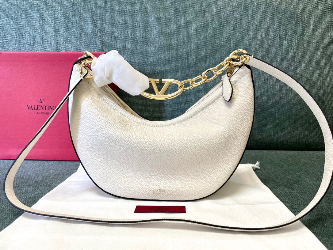  VALENTINO SMALL VLOGO MOON HOBO BAG IN GRAINY CALFSKIN WITH CHAIN ( 2 colors)