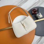 Real product photos 