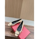 Real product photos 