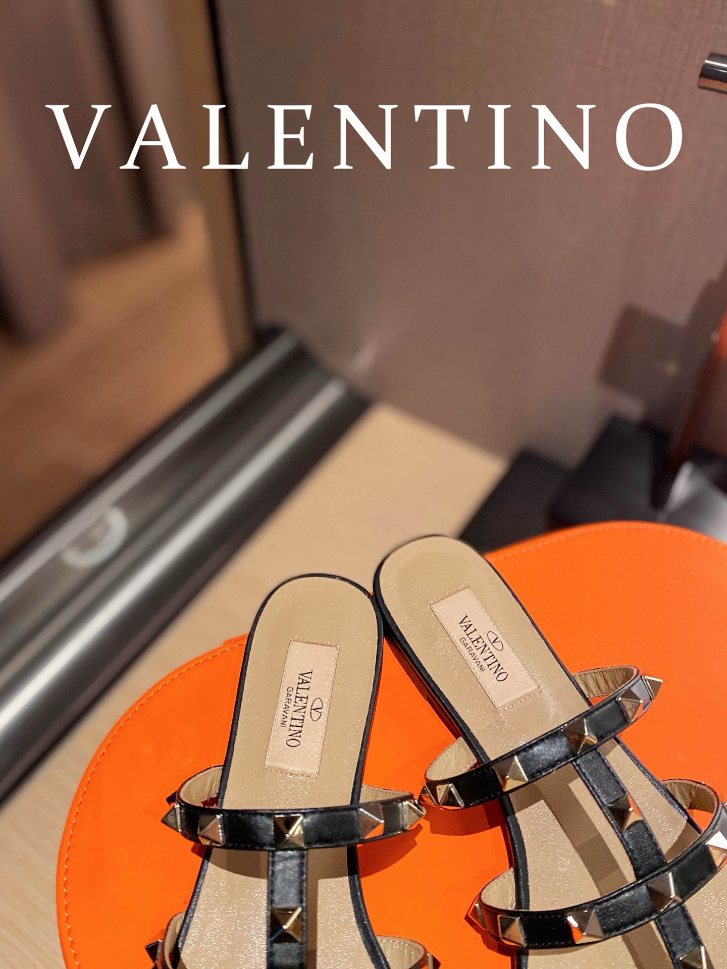 Valentino  mules shoes ( 2 colors )