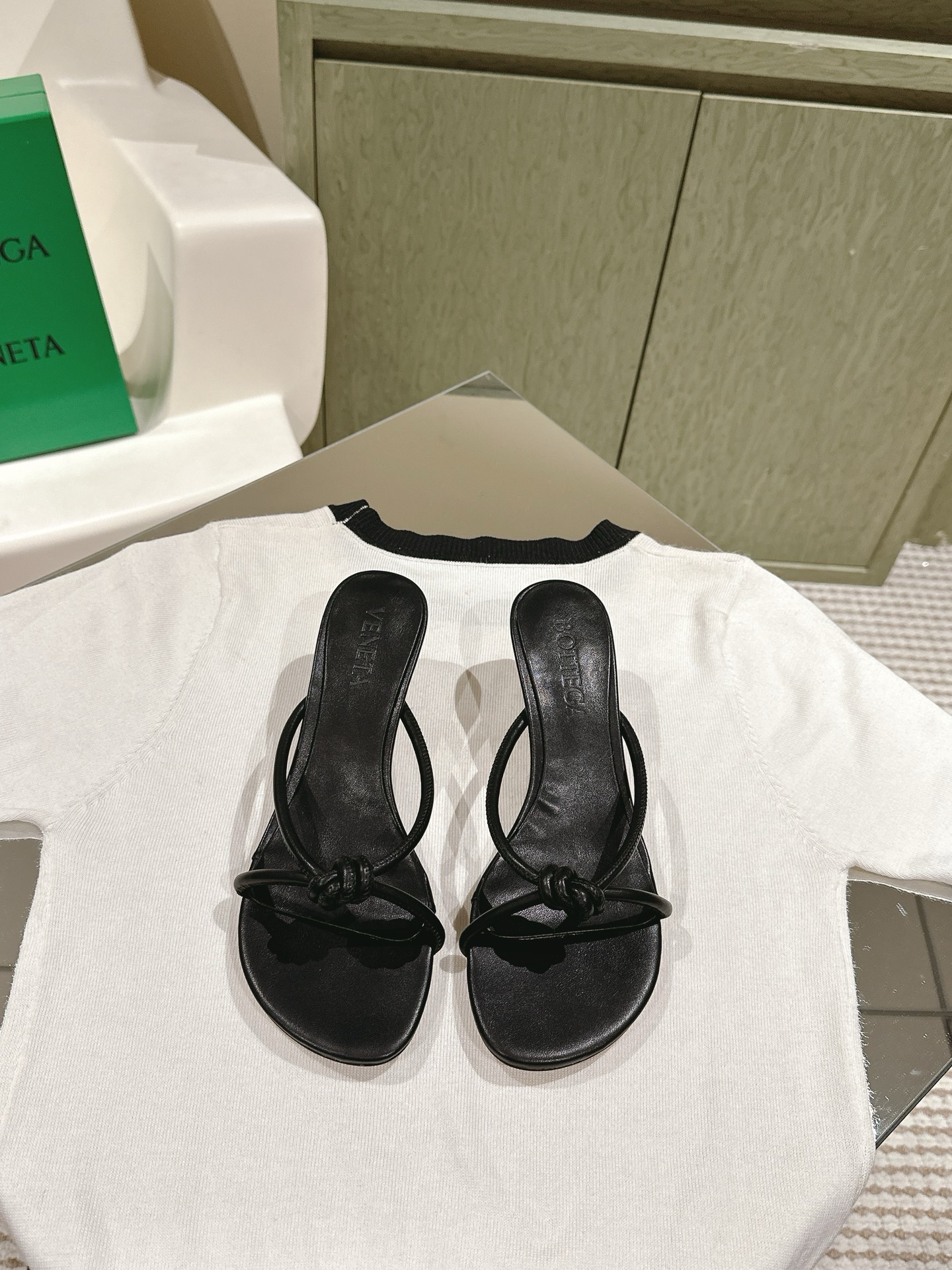 Bottega Veneta  BV  mules shoes ( 4 colors )