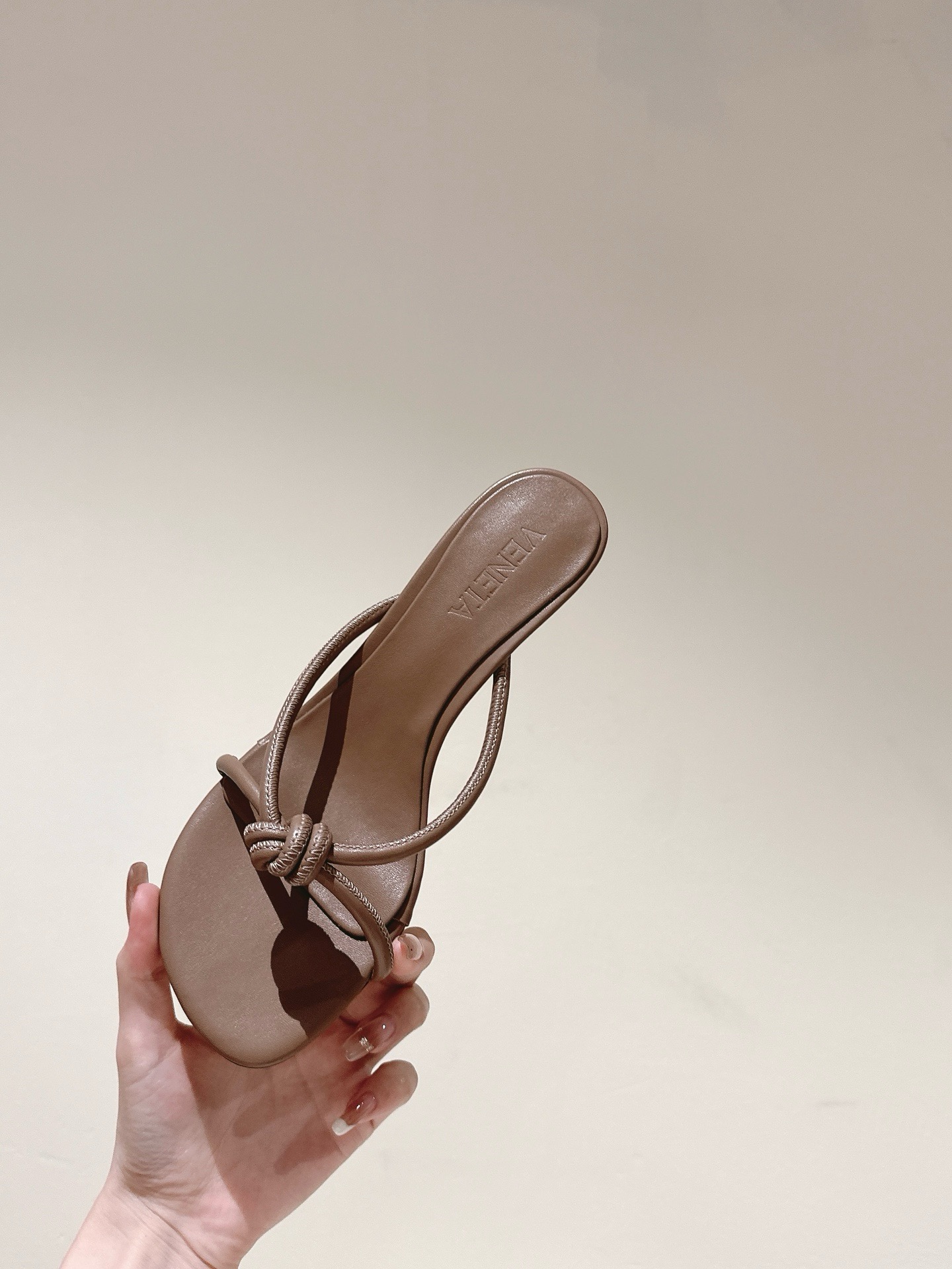Bottega Veneta  BV  mules shoes ( 4 colors )